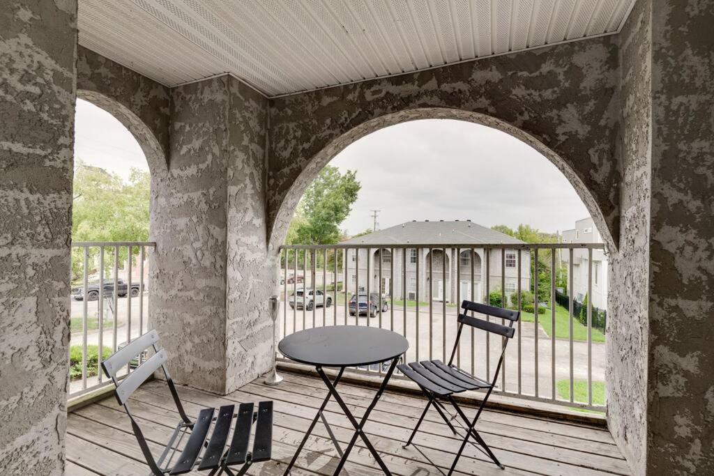 Lovely 2 Bdr Condo With Balcony 2M To Broadway Nashville Eksteriør billede
